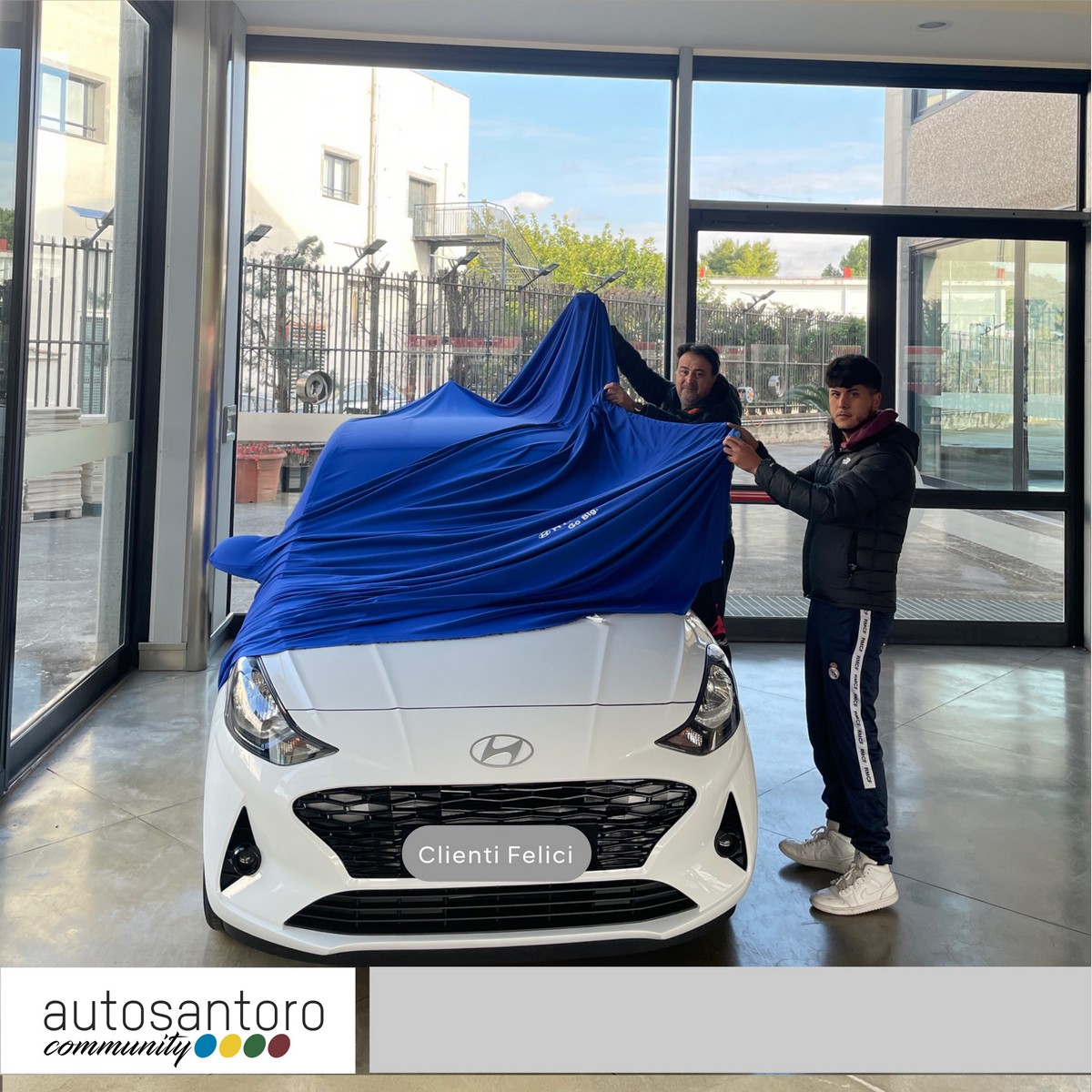 Clienti felici autosantoro
