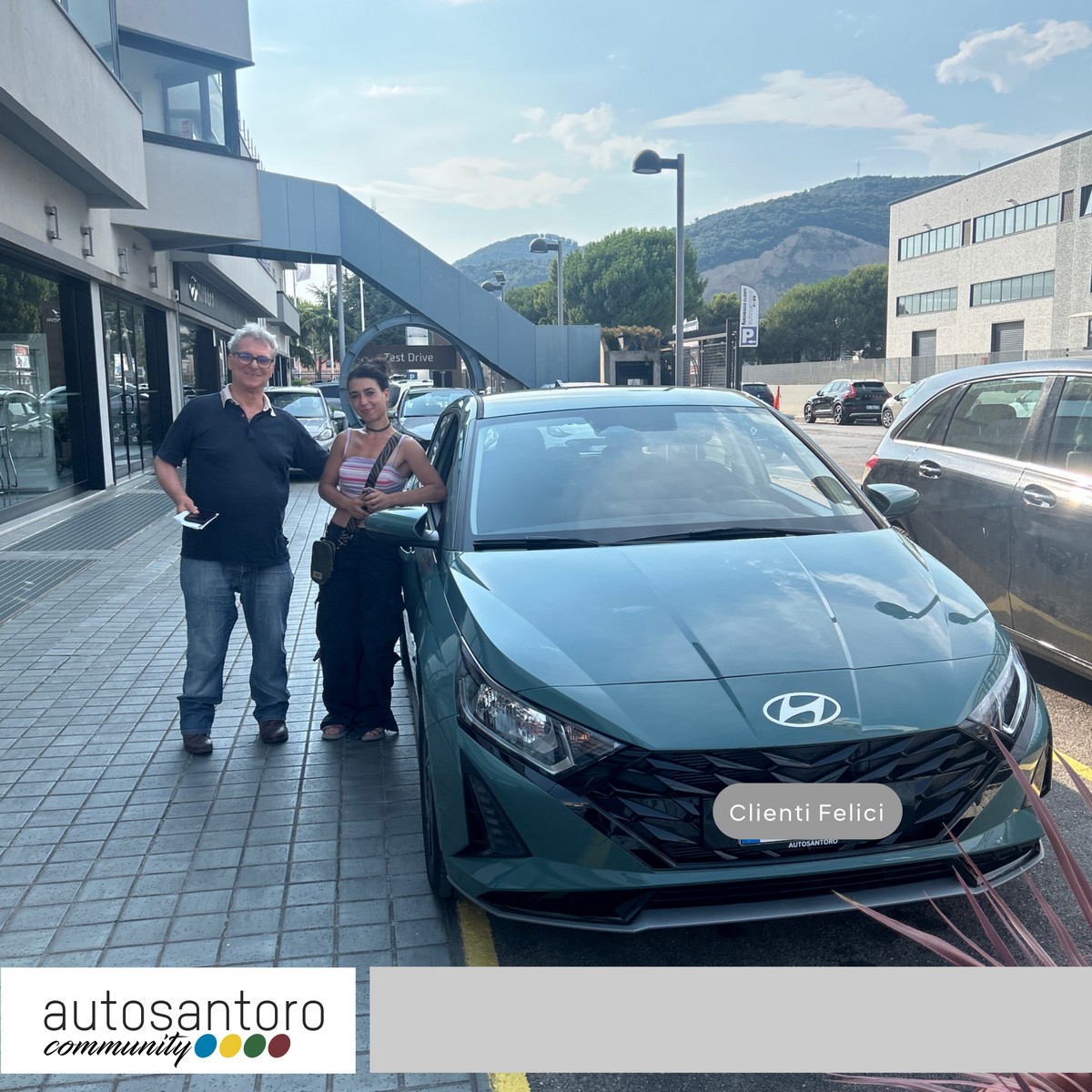 Clienti felici autosantoro